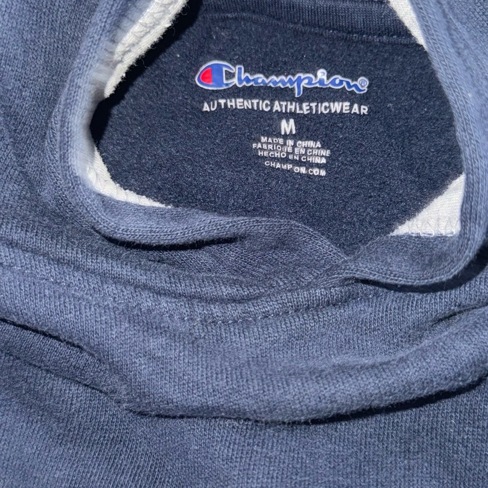 Champion Men’s Navy Crewneck Sweatshirt with Logo Accent
